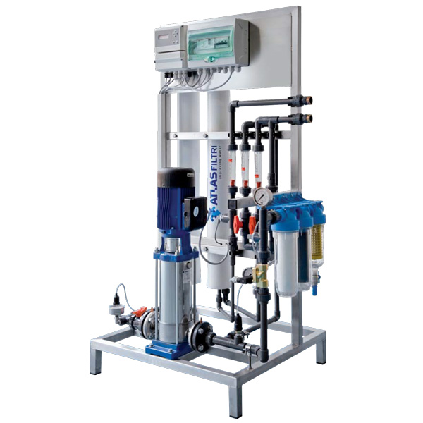 تصفیه آب صنعتی RO با ظرفیت 1000 لیتر در ساعت